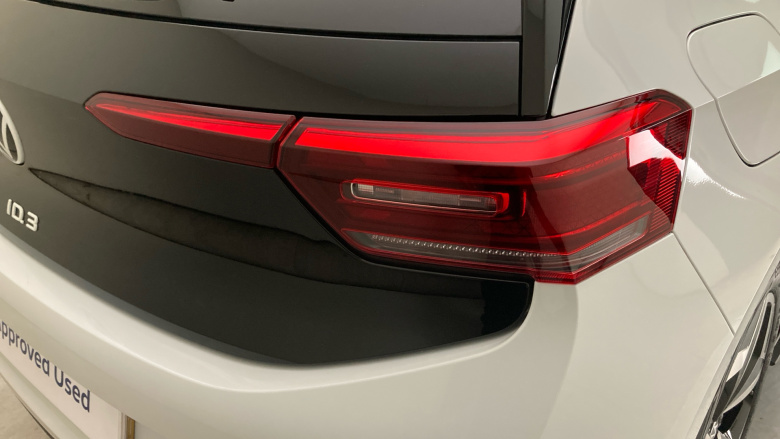 Volkswagen ID.3 150kW Tour Pro S 77kWh 5dr Auto Electric Hatchback